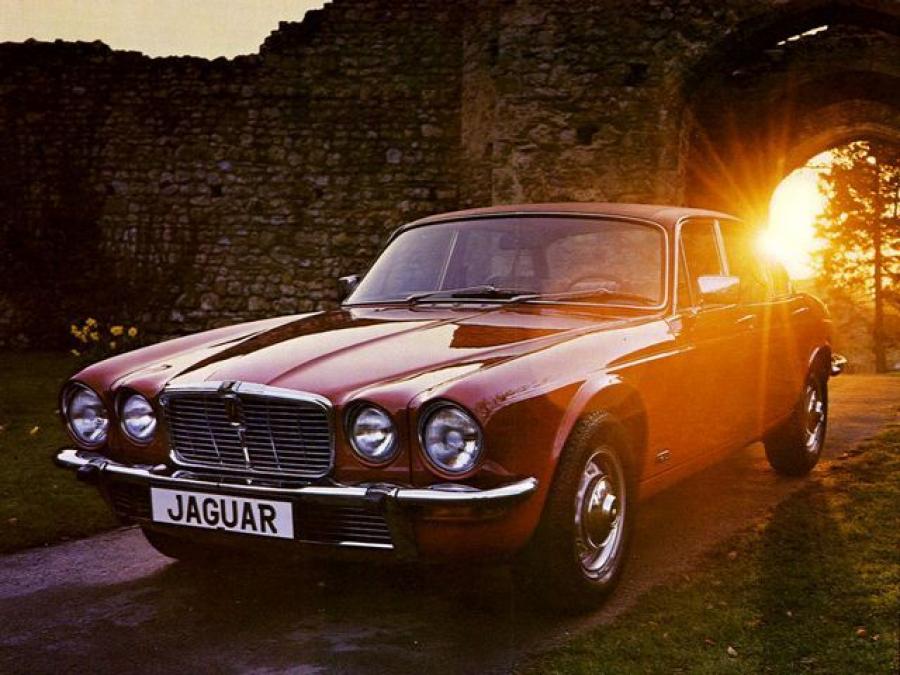  Jaguar XJ6 1973 года  (EU) (фото 4 из 5)